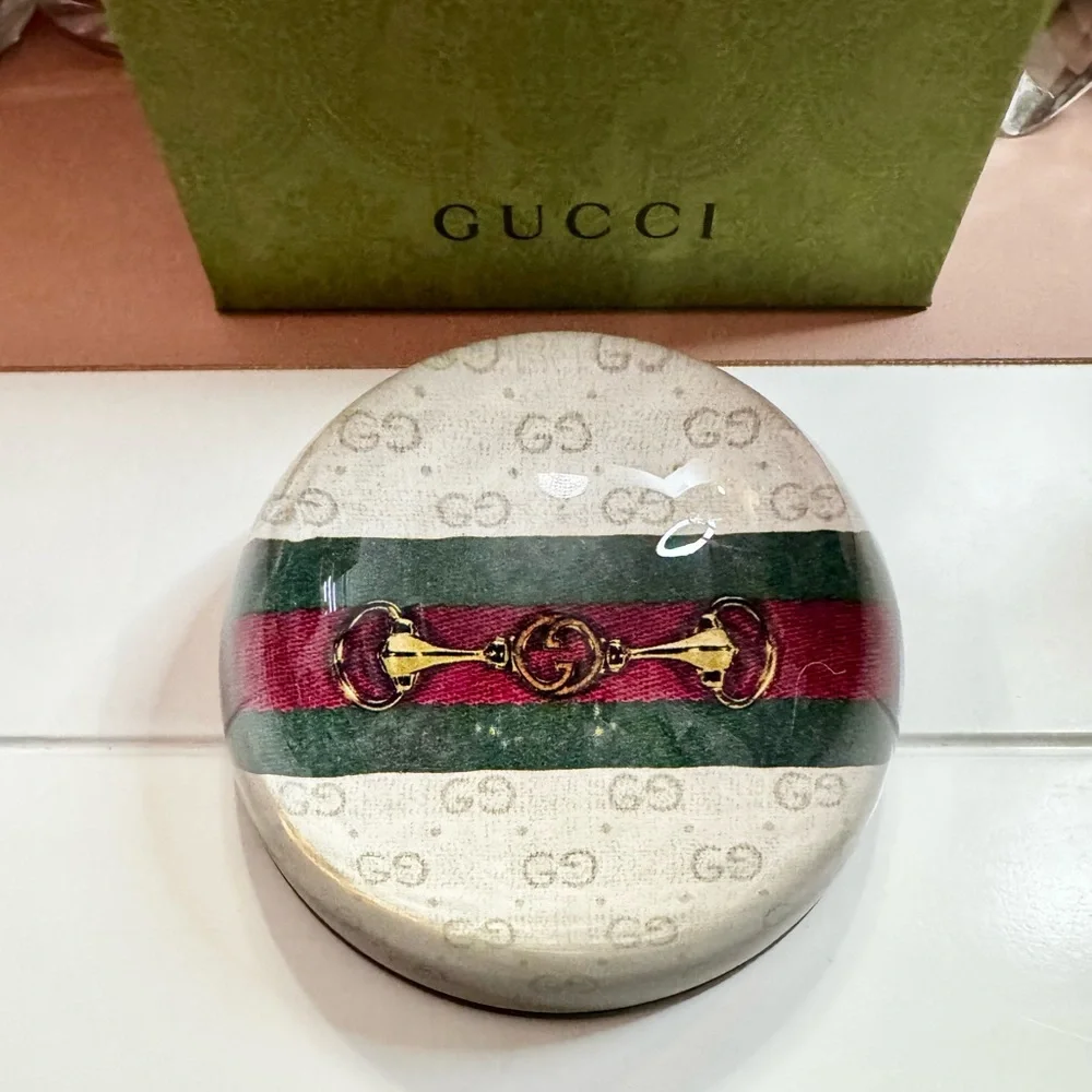 Gucci Home Bundle - Paper Weight & Pencils - Picture 2 of 9